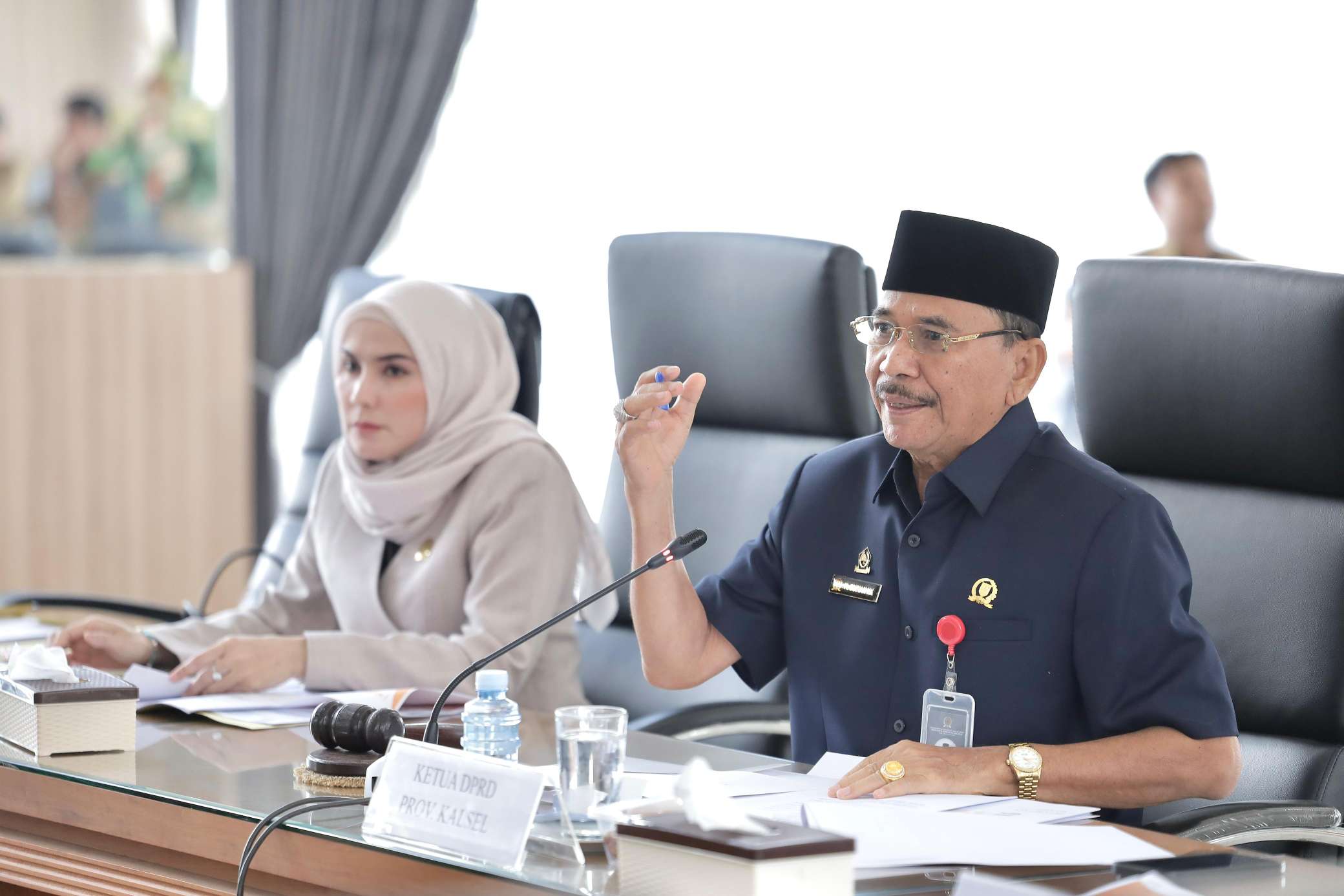 Tindak Lanjuti Tuntutan PMII Kalsel, DPRD Kalsel akan Panggil Perusahaan Terindikasi ODOL