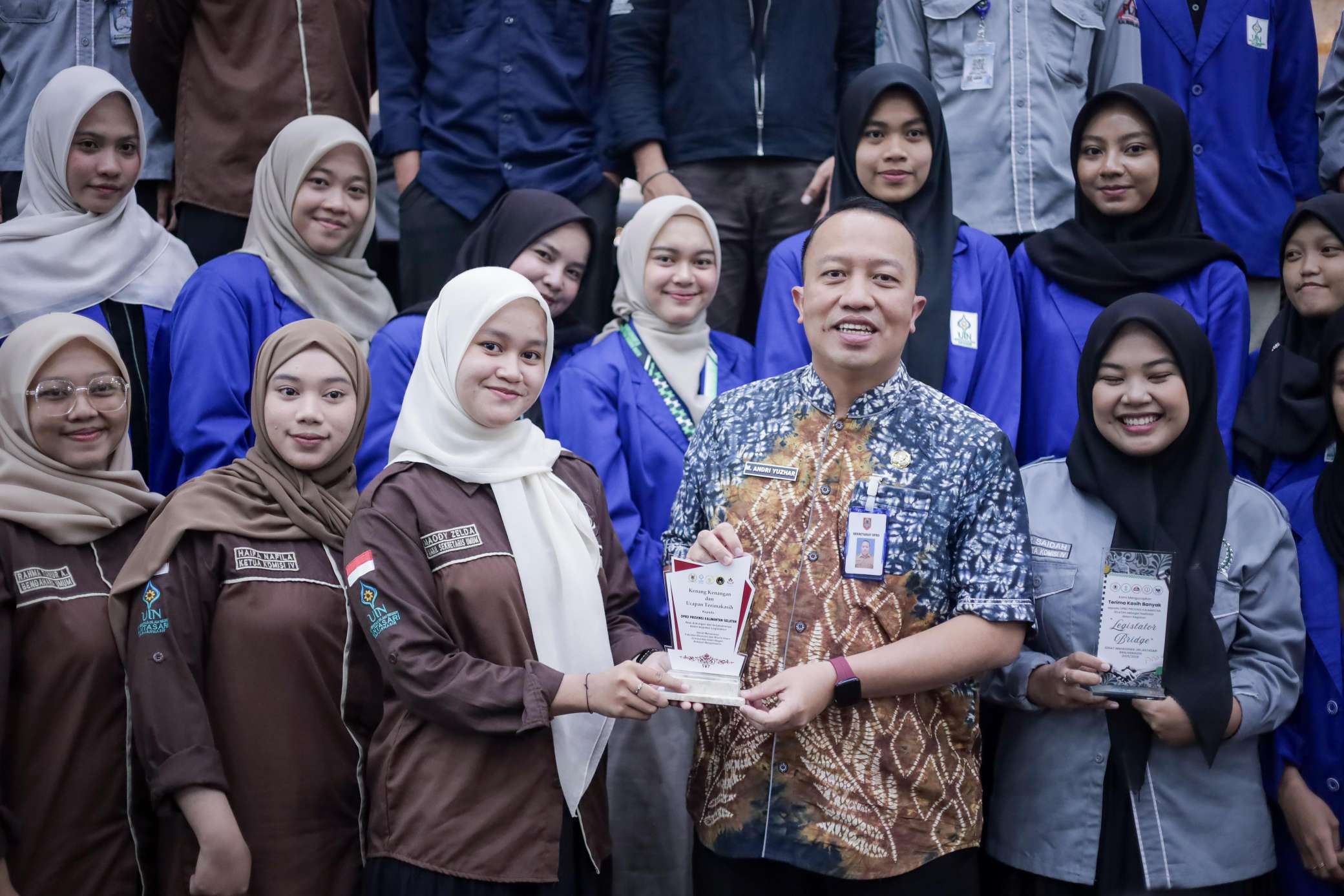 Generasi Muda Belajar Demokrasi, DPRD Kalsel Jadi Ruang Edukasi Politik Mahasiswa