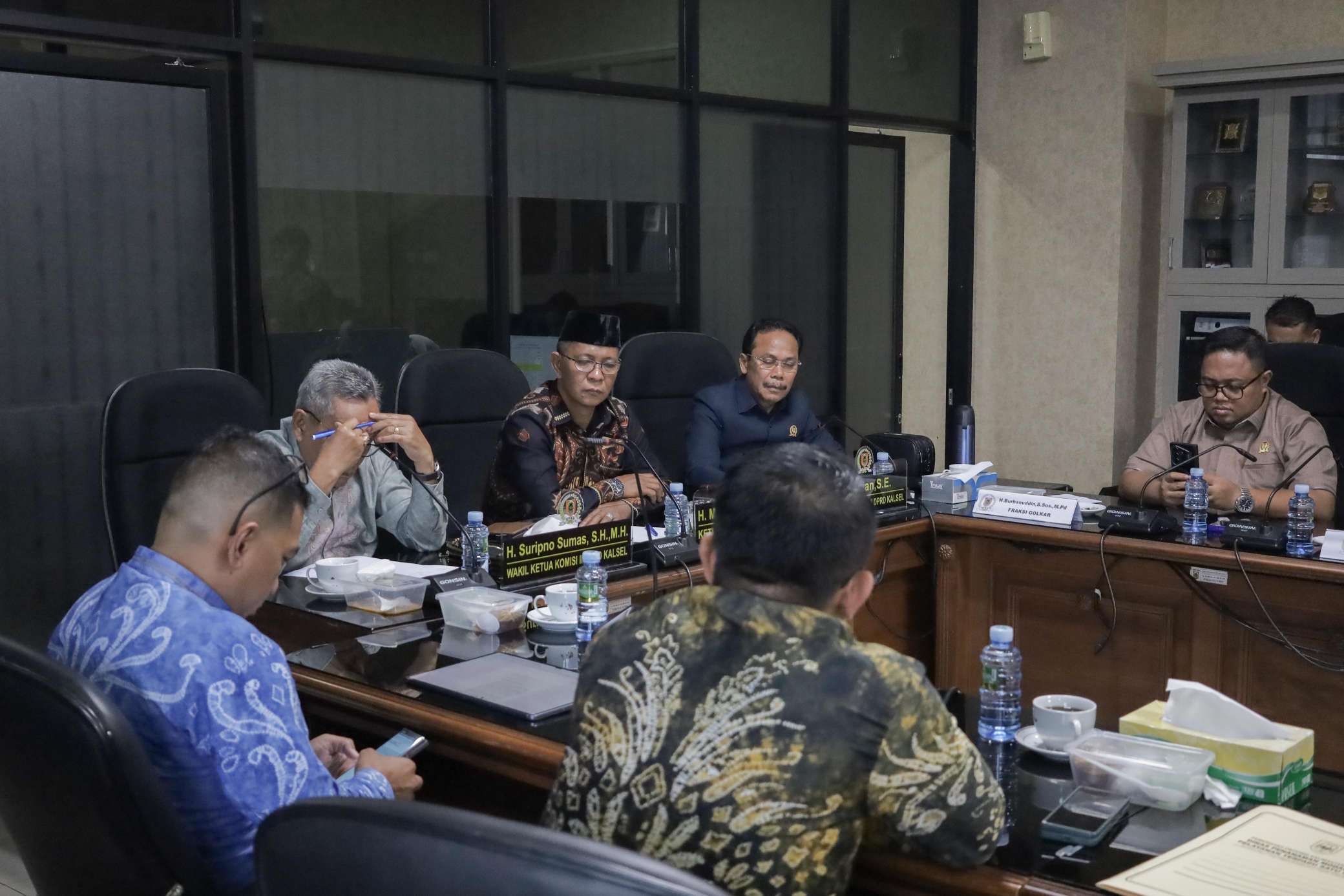 Pansus II DPRD Kalsel Laksanakan Rapat, H. Jahrian Tekankan Sejumlah Catatan